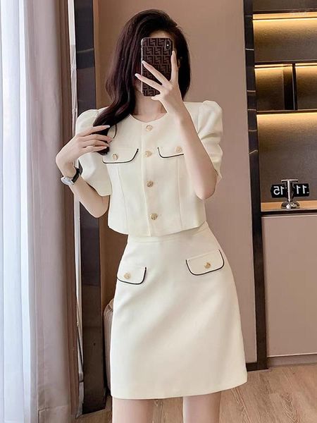 Çalışma Elbiseleri 2023 Kore Retro Küçük Koku Yaz İki Parça Set Kadınlar Üst Ceket Mini Etek Takım Ofis Ofis Ol Kadın Gündelik Kıyafetler