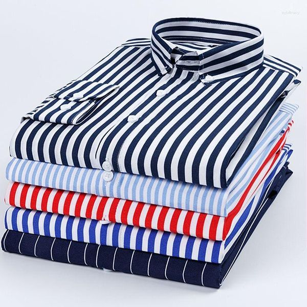 Camicie eleganti da uomo a maniche lunghe a righe 2023 Primavera Estate Casual moda coreana abiti formali con bottoni sottili