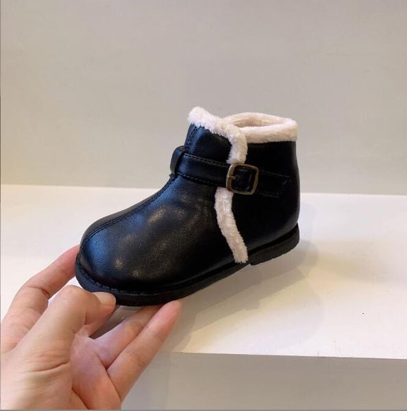 Atlético ao ar livre coreano crianças sapatos crianças martin botas outono e inverno meninas botas dois algodão botas curtas bebê pelúcia algodão 230906