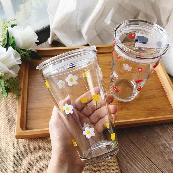 Copos de vinho copo de água de vidro com tampa palha criativo dos desenhos animados suco de leite doméstico bonito garrafa de morango plug