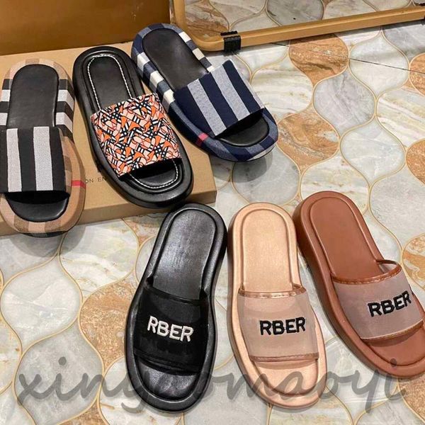 2023 Damen Sommer Sandalen Strand Slide Hausschuhe Krokodil Haut Leder Flip Flops Sexy Heels Damen Mode Designs Orange Scuffs Schuhe