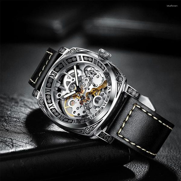 Armbanduhren Automatische mechanische Uhr Herren Hohe Qualität Exquisite Hohldesign Männliche Armbanduhr Wasserdichte Uhr Reloj