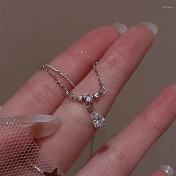 Collane con ciondolo Collana con diamanti di moda per le donne Zircone brillante Catena di clavicole da sposa Girocollo Gioielli per anniversario nuziale