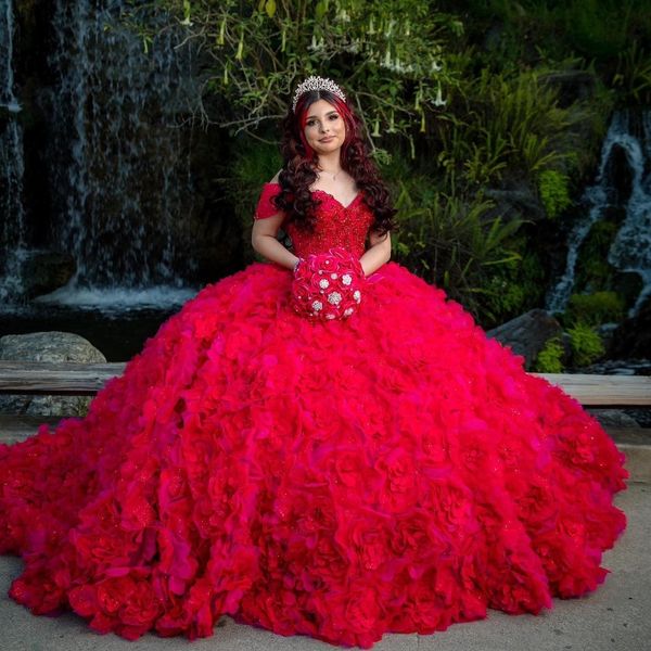 Красные платья Quinceanera с открытыми плечами и блестками на 15 лет, 2024 г., бальное платье, сексуальное длинное праздничное платье с v-образным вырезом и бусинами, цветком для девочек