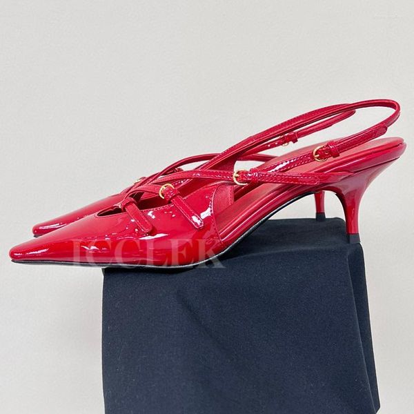 Sandalet yüksek topuk bayanlar yaz yüksek kaliteli toka kayış dekor sivri uçlu parti dar bant tasarımı dişi pompalar