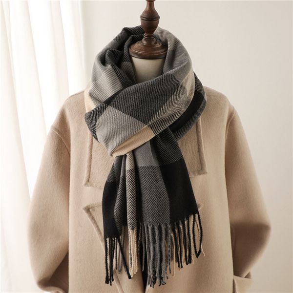 Schals Herbst Winter Koreanische Schal Für Frauen Dicke Warme Wrap Plaid Quasten Kopf Schals Weibliche Winddicht Schal Männer Halstuch Hijab 230907