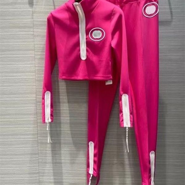 Pantaloni due pezzi da donna Designer nuovo abito maglione con cappuccio pantaloni sportivi in vita elastica lettera in stile originale Jogger Sw273Q