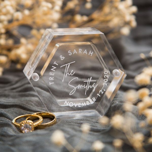 Outros suprimentos para festas de eventos Personalizado Clear Hexagonal Ring Box Gravado Acrílico Caixa de Anel de Casamento Personalizado Quadro Anel de Noivado Armazenamento Caixa de Anel de Presente 230907