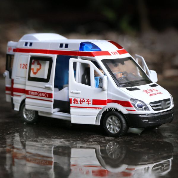 Modellino auto 1/32 Simulazione ospedaliera Ambulanza Modello di auto in metallo Tirare indietro Suono e luce Fonde sotto pressione Veicoli giocattolo per ragazzo Regalo 230908