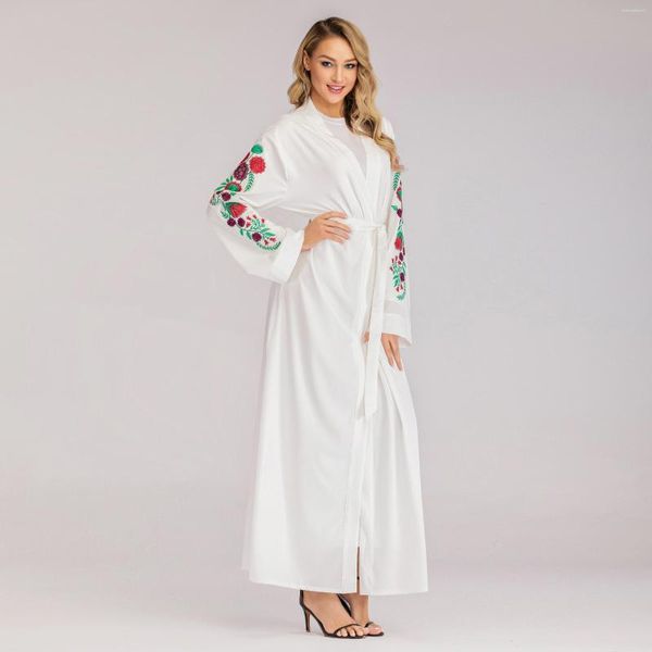 Roupas étnicas Abayas para Mulheres Dubai Luxo Flor Bordado em Mangas Vestido de Moda Muçulmana Caftan Marocain Ocasiões de Festa de Casamento