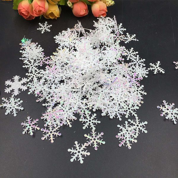 Decorações de Natal 300pcslot flocos de neve confetes artificiais neve enfeites de árvore de Natal para festa em casa decoração de casamento 230907