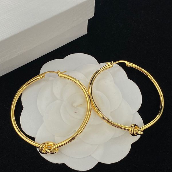 2023 Orecchini a cerchio di design nodo Donne Gioielli in oro Hie Earring Classic Circle Hoop Ebraico Orecchi per le orecchie cyd239086-3