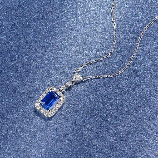 Halsband High-End-Produkt Temperament Simulation Saphir Farbe Schatz Anhänger Frauen Mode voller Diamant Halskette