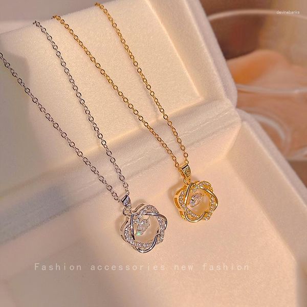 Colares de pingente 2023 moda ouro / prata saltando zircão titânio aço luz colar de luxo para jóias femininas presentes de festa de casamento
