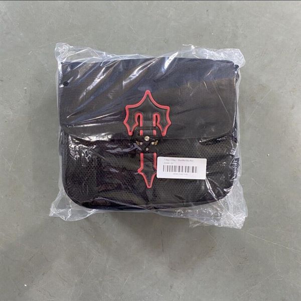 Mode Stilvolle Trapstar Irongate T Messenger Bag 2 0 Schwarz Rot Cross Body Handtaschen und Geldbörsen Canvas Umhängetaschen und Geldbörse Neue 238f