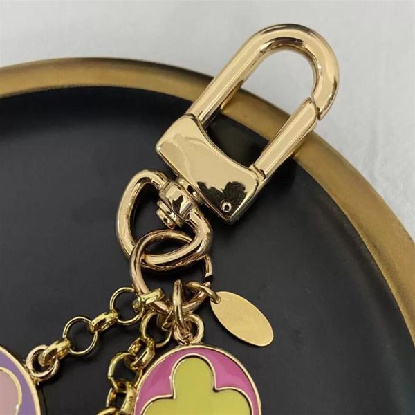 Mode Luxusdesigner Keychain Classic Brands Schlüsselschnallen Blumenbuchstaben Muster Goldener Schlüsselanhänger Herren Frauenbeutel Anhänger260n