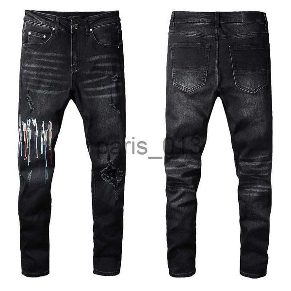 Mens Jeans Preto Skinny Jeans Stretch para Mens Biker Slim Joelho Rasgado com Buraco Spray na Carta Paint Man Pant Splash Designer Distressed Motor Fit Long Straight Zippe