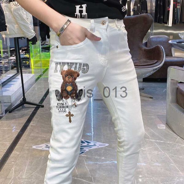 Jeans masculinos homens populares jeans leggings novo urso tendência marca masculino preto branco calças todas as estações desgaste homem rua lápis calças 28-38 x0911