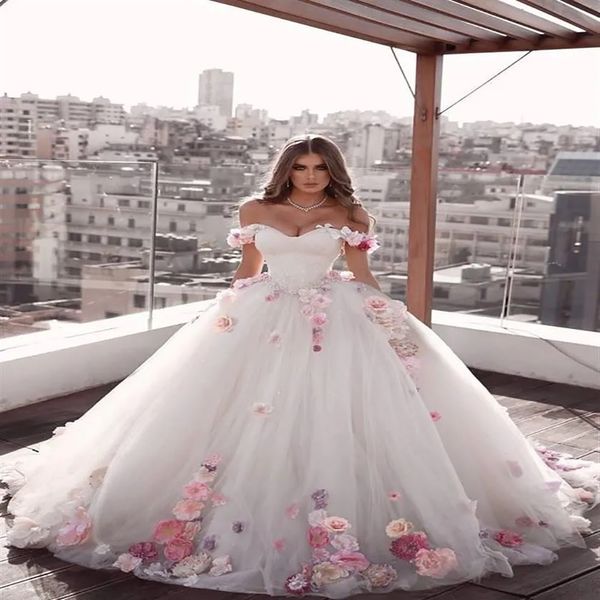 Abiti da sposa Abiti da sposa bianchi Abiti da sposa formali Sweetheart Tulle Avorio Nuovo personalizzato Taglie forti Cerniera con lacci Spalle scoperte Senza maniche Applicazioni floreali 3D