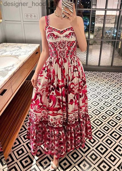 Vestidos casuais básicos fantasia vestido europeu de luxo designer vestido primavera/verão novo rosa cerâmica esmalte suspender vestido l230909