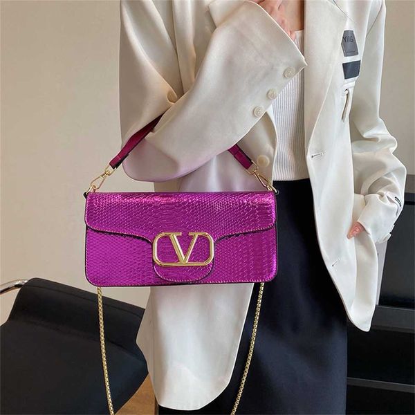 Bolsas populares para venda 2023 nova moda feminina corrente cobra padrão pequeno quadrado casual versátil um ombro