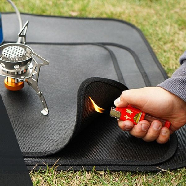 Outdoor-Pads Camping Feuerfestes Tuch Picknick Grill Flammhemmende Schutzmatte Silikonbeschichteter Grill BBQ-Ausrüstung 230909