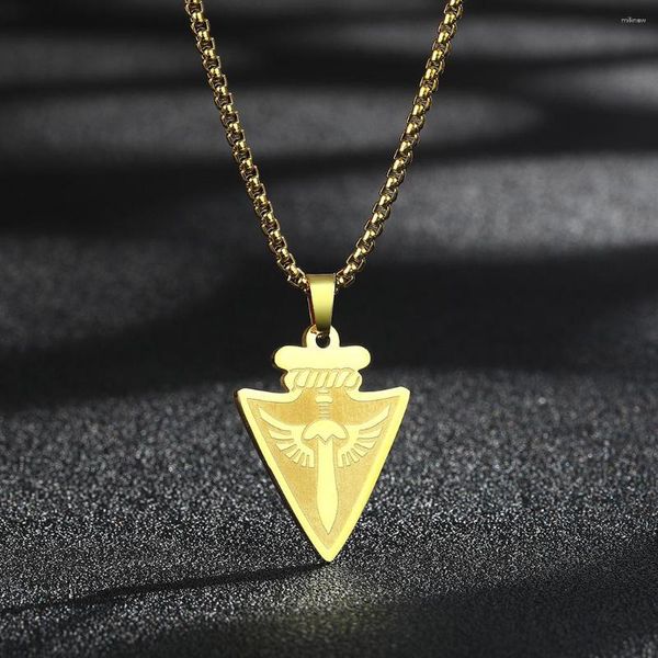 Colares Pingente Qiamni Moda Única Seta Espada Colar Amuleto de Aço Inoxidável Jóias Vintage Lança Triângulo Gargantilha Charme Presente