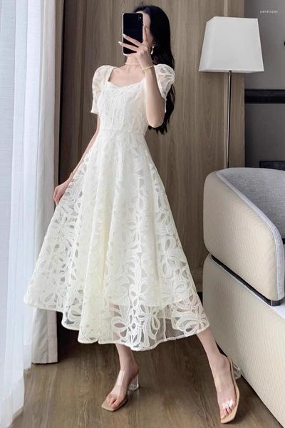 Robes décontractées Corée du Sud Chic Robe en dentelle Femme 2023 Été Français Pause Mince Vent doux Col carré Jupe longue