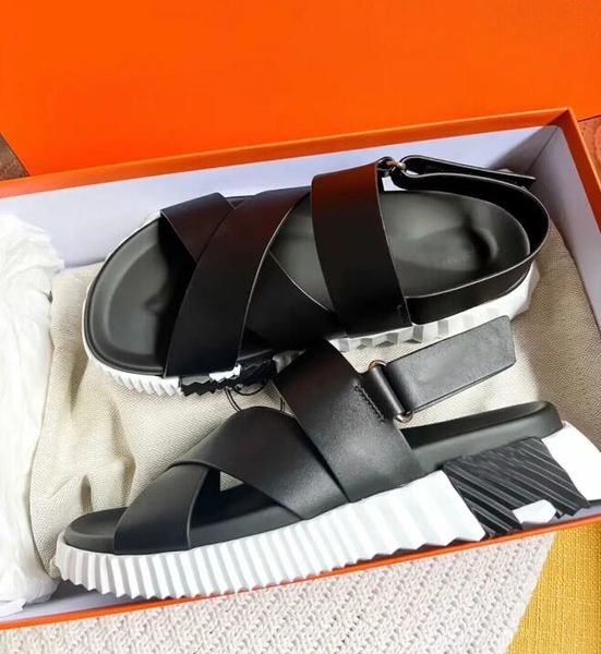 2023 New Colors Summer Electric Sandals Shoes Men Light Sole Calfskin Leather White Black Boy's Beach Slide Flats Comfort Man Casual Walking EU38-45 With Box