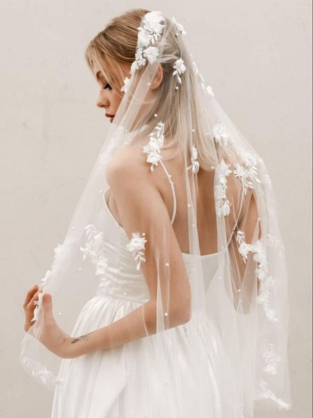 Véus nupciais v52 flor 3d 1 camadas véu de casamento rendas apliques pérolas frisadas valsa comprimento acessórios noiva 2023