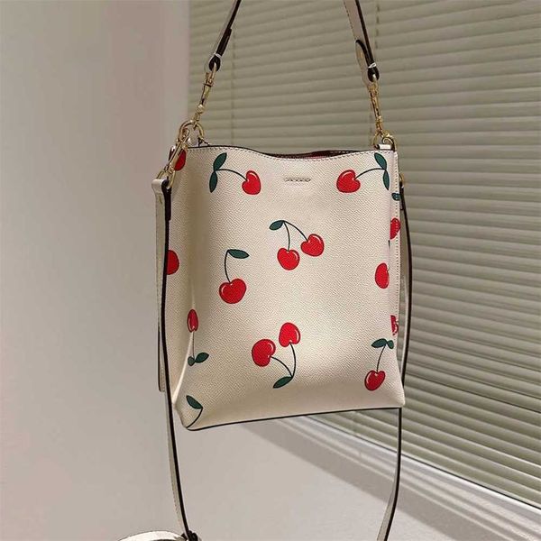 C-bag Дизайнерская сумка Cherry Printing Кошелек Сумка Tote S Tote Женская рука Чарли Ведро на плечо Женские сумки для покупок большой емкости Кошелек 230207