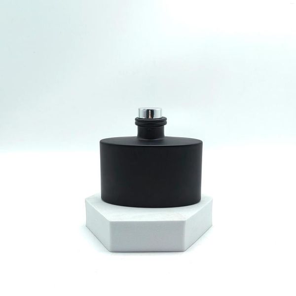 Garrafas 150ml plana preto e branco garrafa de vidro não-fogo doméstico fragrância interior recipiente de expansão