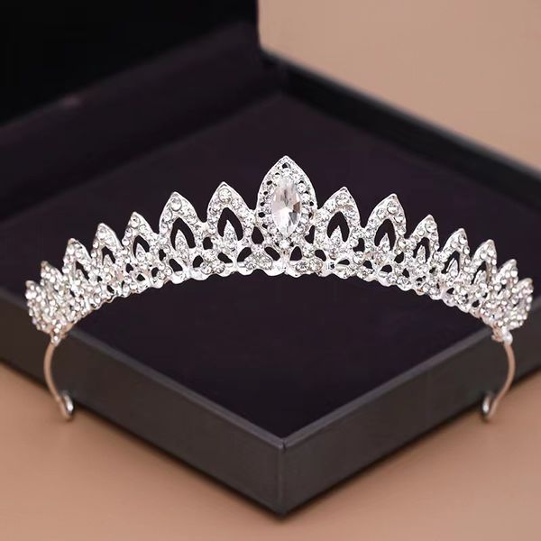 Bridal Tiara Hair Crown Hochzeit Haarzubehör für Frauen Silber Farbe Krone für Brautkronen und Tiara Frauen Accessoires Geschenk