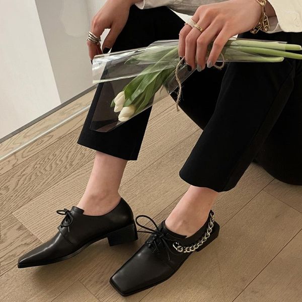 Kleid Schuhe Mode Frauen Leder Oxfords Britischen Stil Damen Karree Lace-up Wohnungen Frühling Herbst Weibliche Müßiggänger Einzelne Schuhe