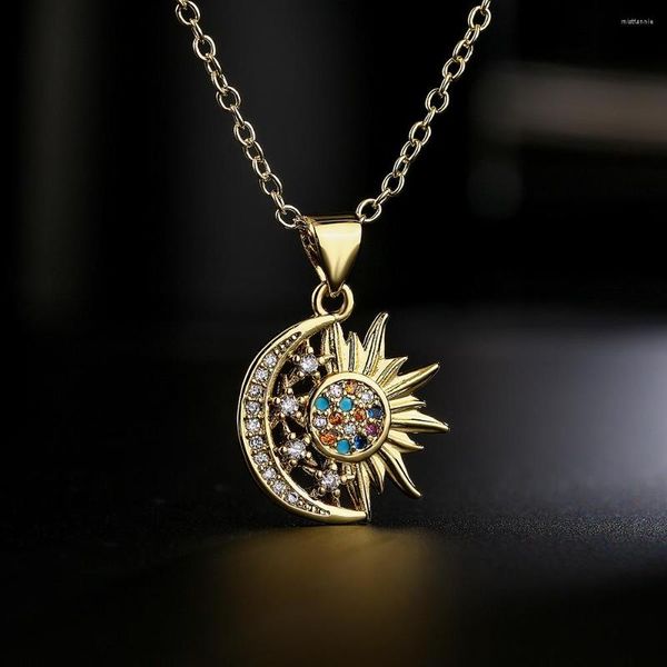 Anhänger Halsketten Exquisite Sonne Mond Stern Farbe Zirkon Halskette Für Frauen Romantische Böhmische Gold Überzogene Wind Schmuck Geschenk