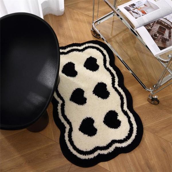 Tapetes Modern Simples Ins Love Mat Sala de estar Porta Reunindo Tapete Sofá Quarto Pé Banheiro Banheiro Absorvente Anti-Slip