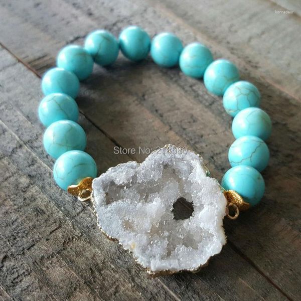 Bracciale in pietra howlite blu con ciondolo in geode druzy bianco BM10752