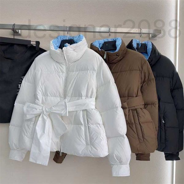 Piumino Parka da donna Designer 2023 Autunno / Inverno Nuovo cinturino in vita per caldo e alla moda Triangolo Standneck Pane Giù Cappotto 22A4