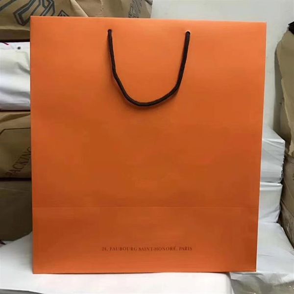 2023 Bolsas de papel de luxo inteiro Brand Shopping Bags Saco de Bolsa de Presente 29cm 32cm 43cm Hadled Shopping Bag231d