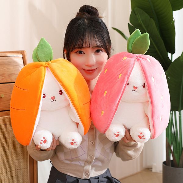 18 CM Creativo Carota Borsa Fragola Trasformarsi In Coniglio Peluche Belle Orecchie Lunghe Coniglio Farcito Bambola Morbida Kawaii Regali Per Bambini Migliore qualità