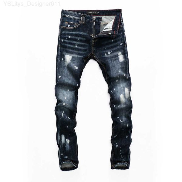 Jeans da uomo PLEIN BEAR Moda classica PP Jeans da uomo Rock Moto Design casual da uomo Jeans strappati Distressed Skinny Denim Biker Jeans PLEIN 157493 L230911