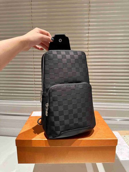 Cross Vücut Bulvarı Sling Bag Erkekler Crossbodies Sıradan Klasik Omuz Çantası Retiro Erkekler Göğüs Çantası Lüks Mesajlar Moda Çanta Gerçek Deri Tuval H911s