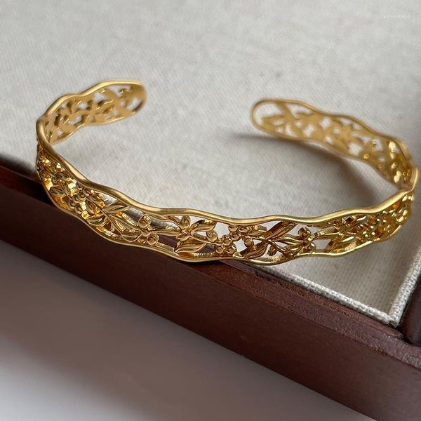 Pulseira retro ouro padrão oco pulseira abertura ajustável jóias all-match