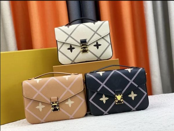 Moda omuz çantası kadın satışı el çantası yüksek kaliteli deri tutucu marka tasarımcısı çiçek mektupları dama ekose çanta crossbody çanta