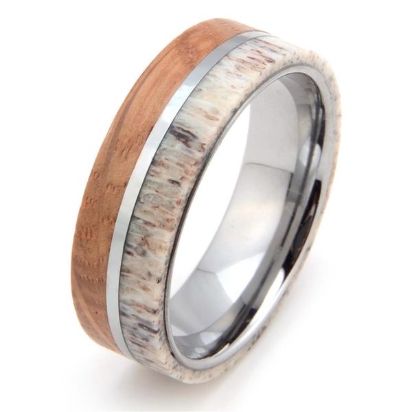 Anel feminino de carboneto de tungstênio de 8 mm para homens e mulheres, chifre de veado e barril de uísque, faixa de casamento com incrustação de madeira, ajuste confortável, tamanho 7 a 13, inclui meio siz3556