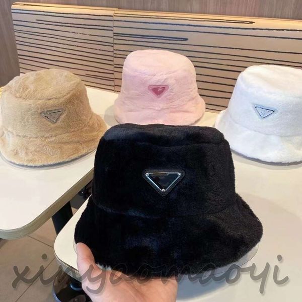 2023 Luxo Beanies Designer Winter Bean Homens e Mulheres Design de Moda Chapéus Triângulo Marcador Queda Lã Cap Letra Jacquard Quente Crânio Chapéu