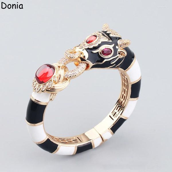 Armreif Donia Jewelry Europäisches und amerikanisches Mode-Kuh-Titanstahl-Mikro-Intarsien-Zirkon-Tier-Luxus-Armband