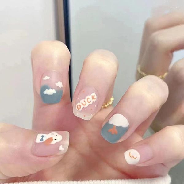 Unhas Falsas 24 Pcs Pato Bonito Padrão Design Azul Fosco Wearable Curto Falso Decoração de Arte Artificial