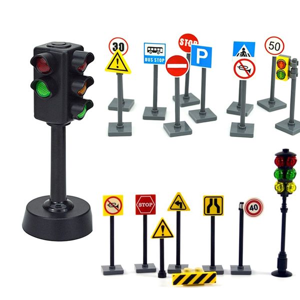 Diecast modelo semáforos simulação mini plástico estacionamento cena lâmpada de sinal educação precoce aprendizagem brinquedos jogar casa acessórios 230912