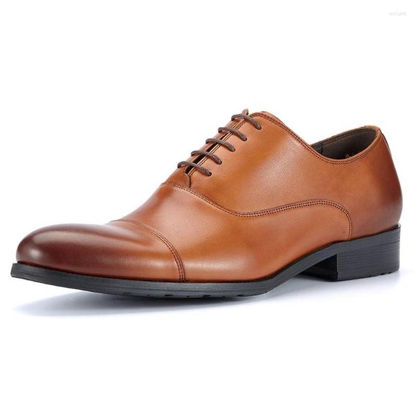 Sapatos de vestido na moda de alta qualidade couro de grão completo homens oxford moda respirável camada superior de couro para negócios